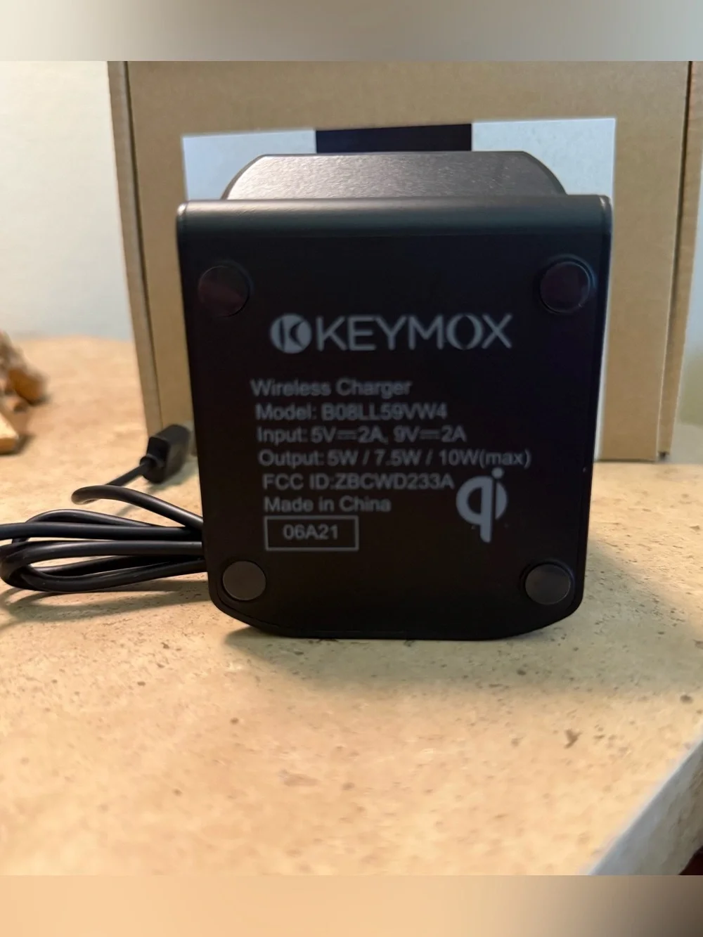 Keymox 10W Fast-Charging Wireless Charger Stand, Qi-Certified